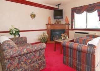 Howard Johnson Inn Nicholasville/Lexington Екстер'єр фото
